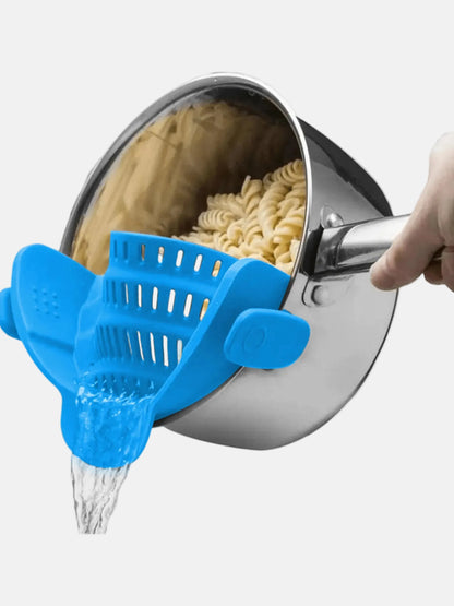 Universal Clip-On Silicone Pot Strainer – Heat-Resistant, Hands-Free Snap-On Colander for Easy Draining