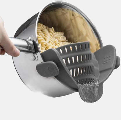 Universal Clip-On Silicone Pot Strainer – Heat-Resistant, Hands-Free Snap-On Colander for Easy Draining